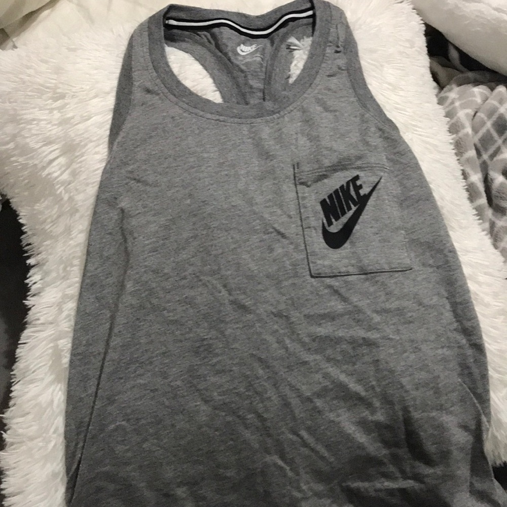 GRAY NIKE TANK
